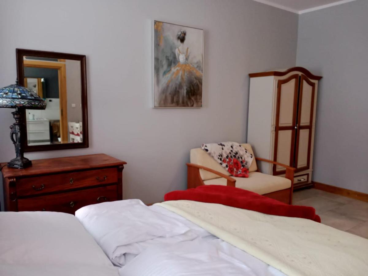 Sunny Bear Bed & Breakfast Jelenia Gora Exterior photo